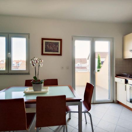 Apartments Zizic Vodice Kamer foto