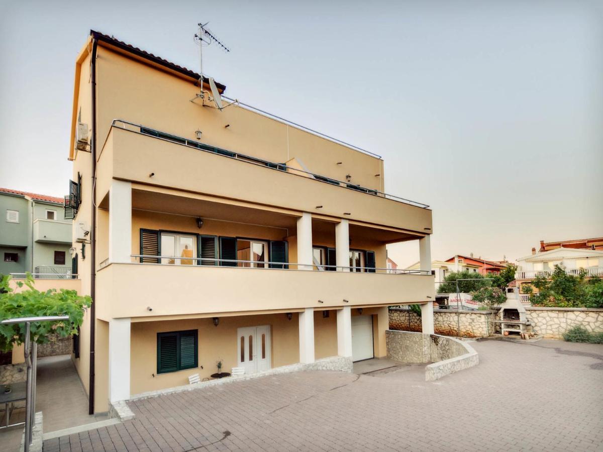Apartments Zizic Vodice Buitenkant foto